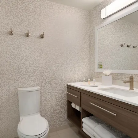 Home2 Suites By Hilton Newark Airport Exterior photo