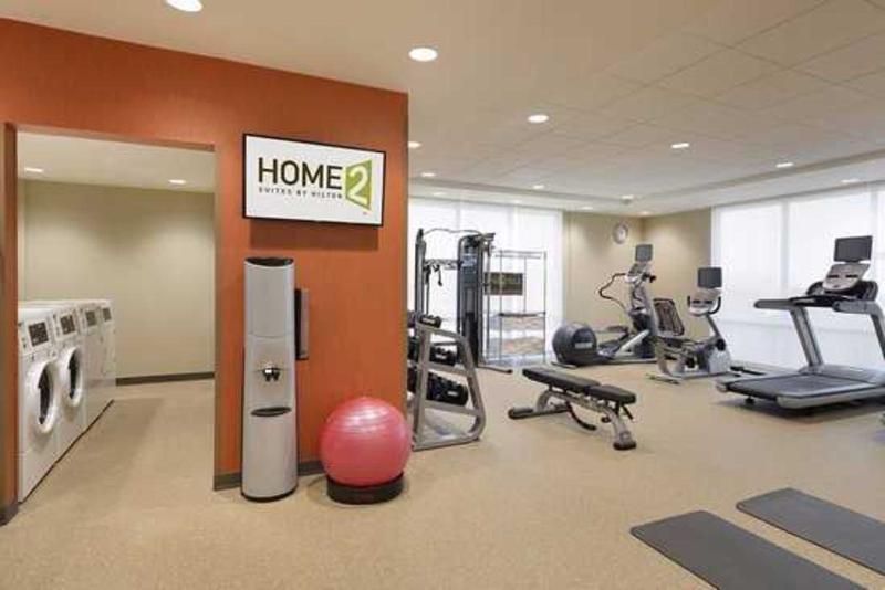 Home2 By Hilton Airport 3* Newark